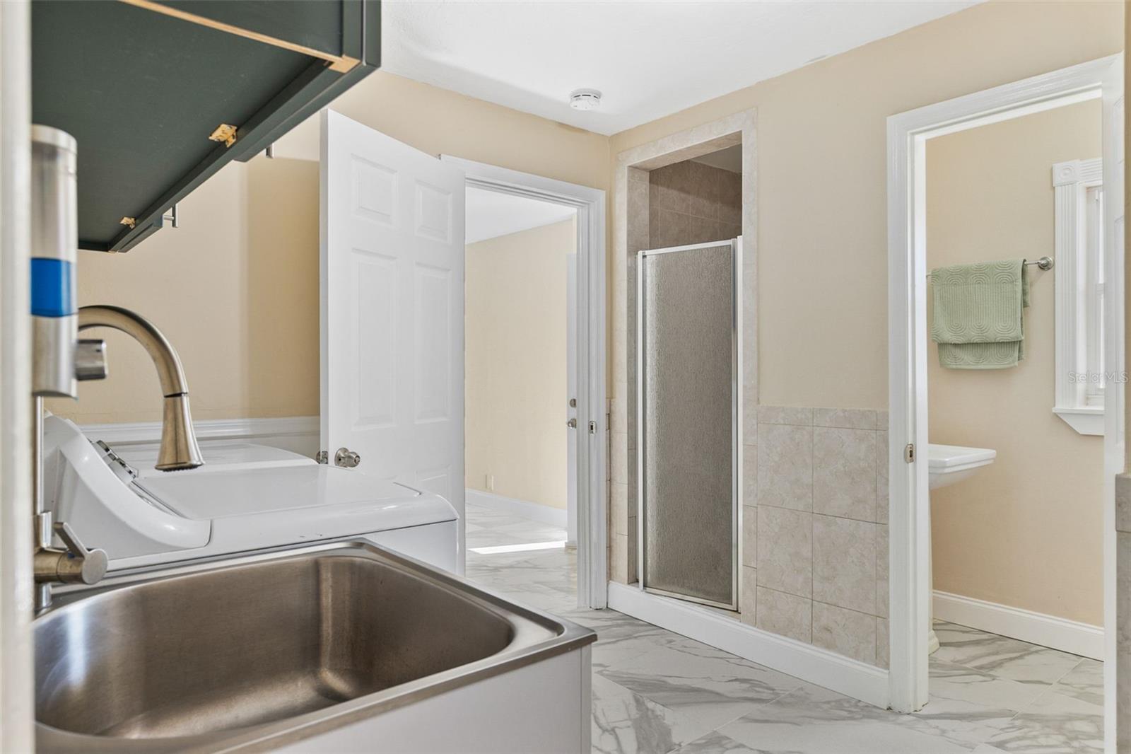 MYAKKA SUB - Residential