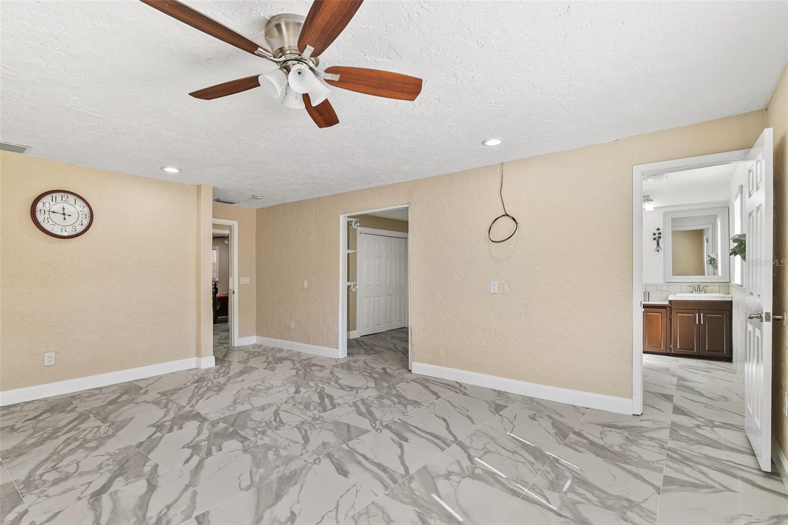 MYAKKA SUB - Residential