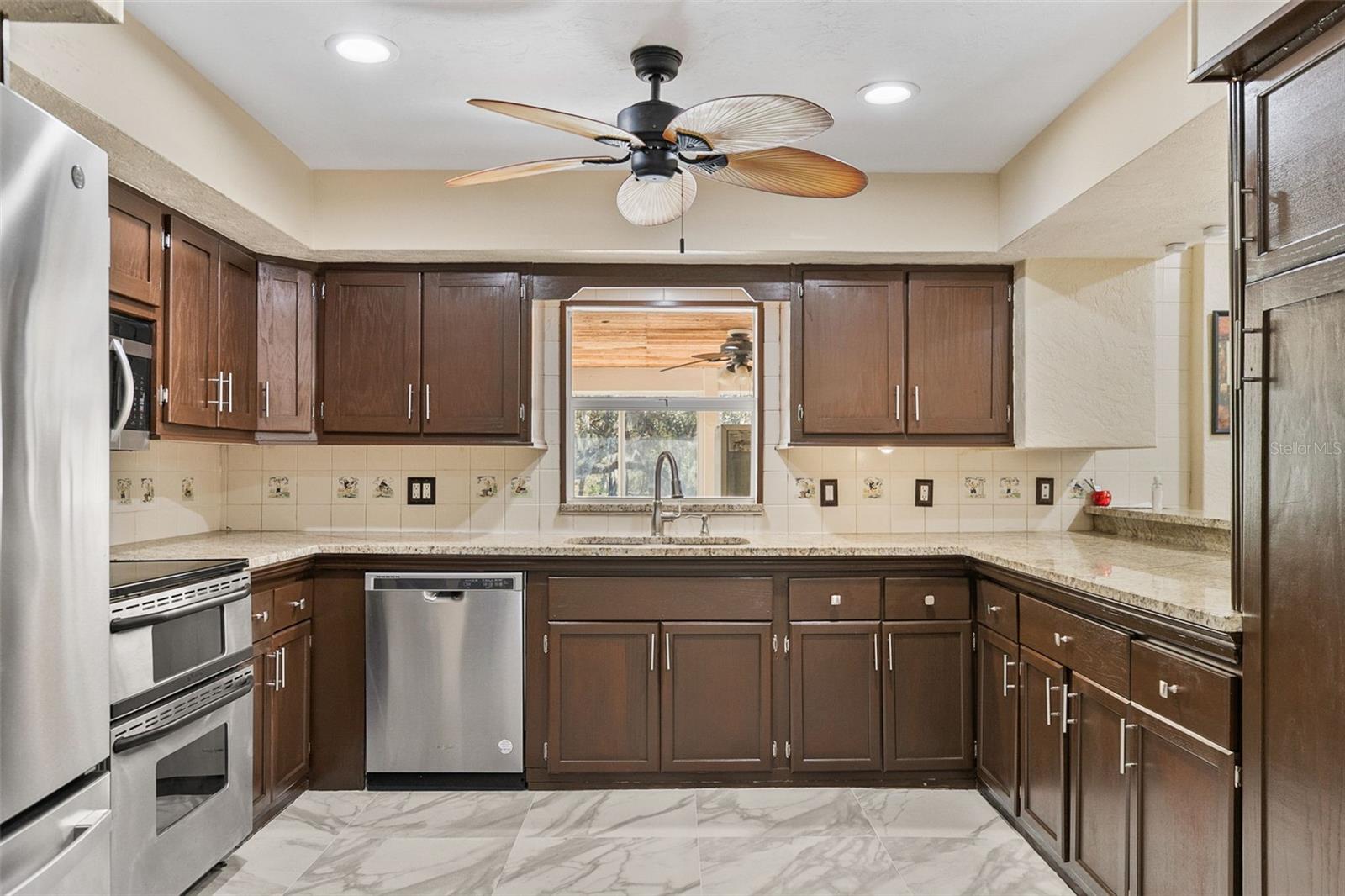 MYAKKA SUB - Residential