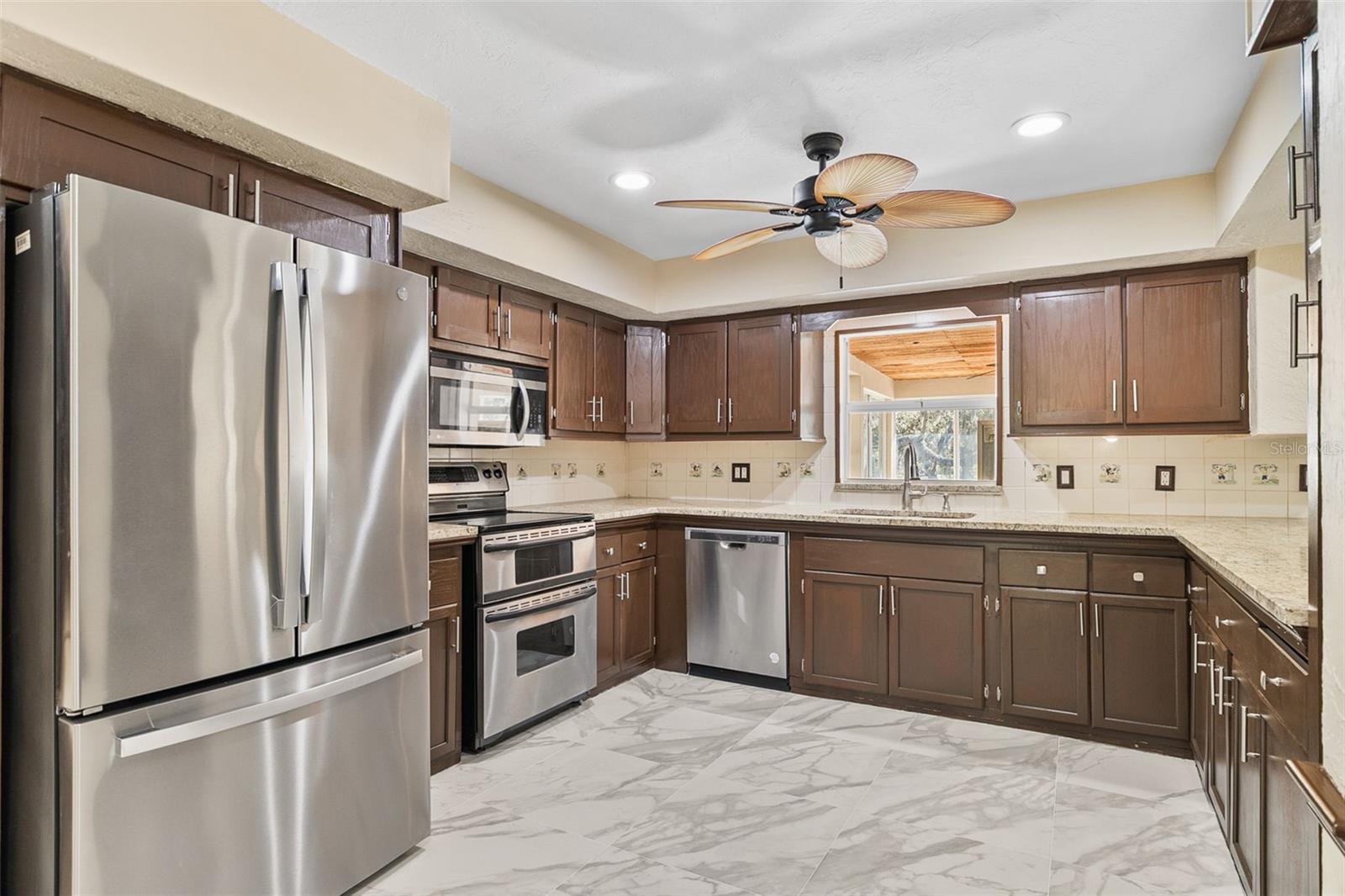 MYAKKA SUB - Residential