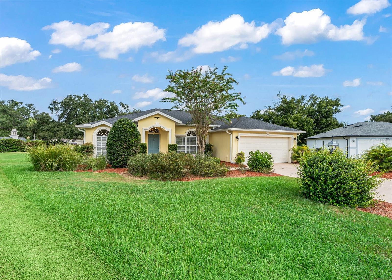 5123 GROVE MANOR