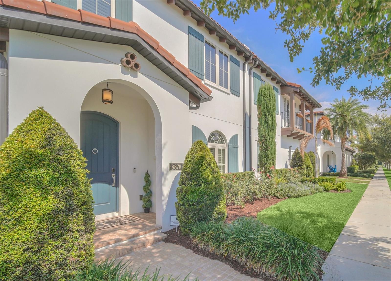 8878 BISMARCK PALM DRIVE