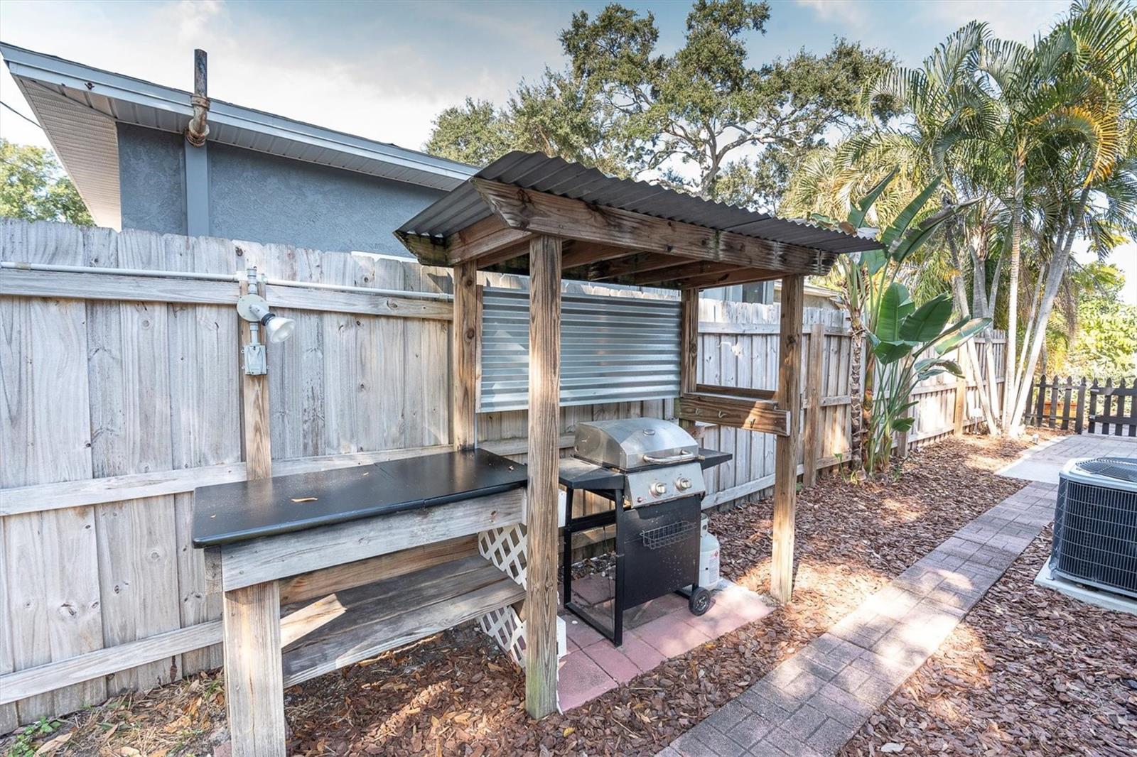 BEEVER O A SUB - Residential