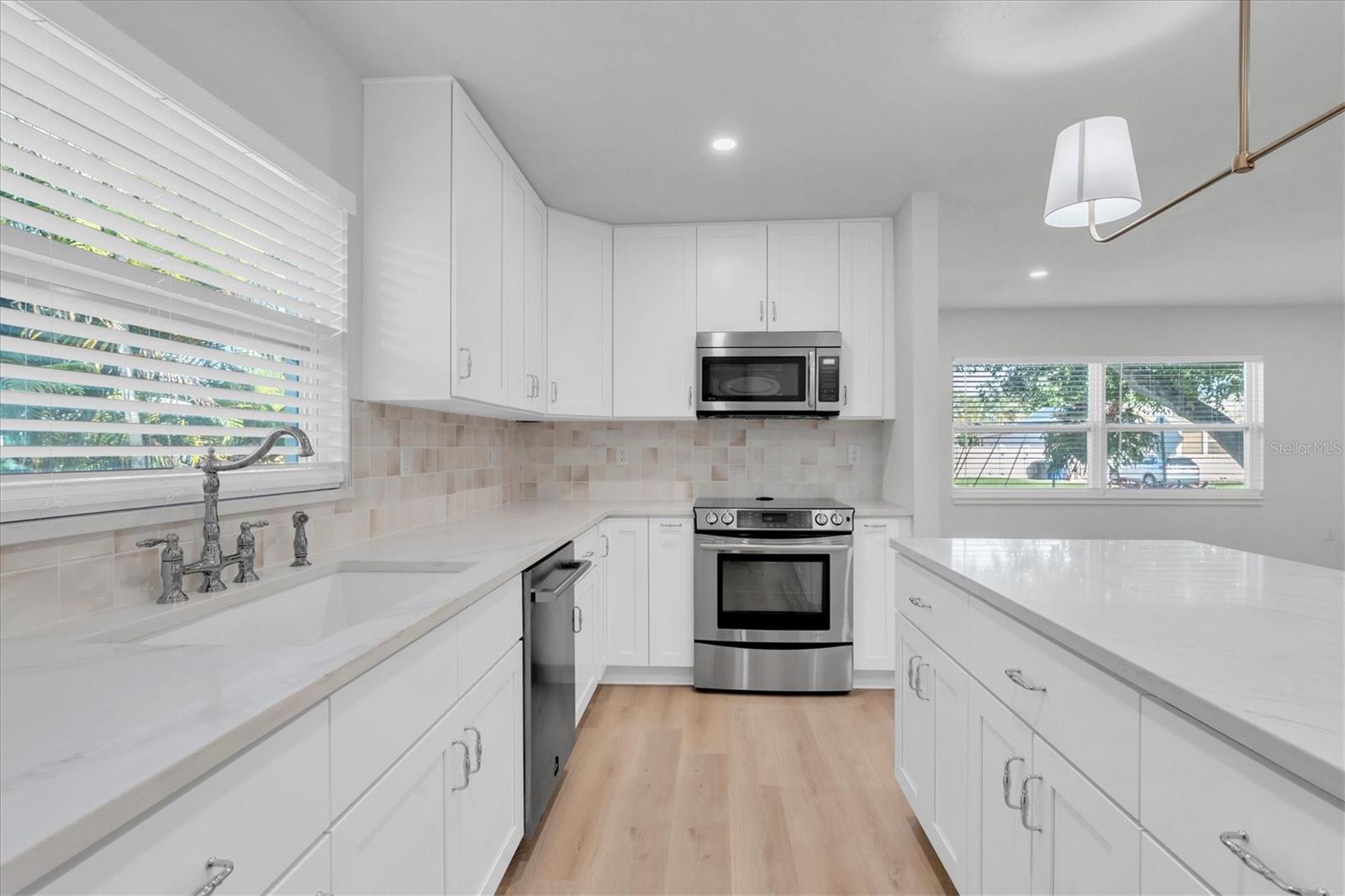 BEEVER O A SUB - Residential