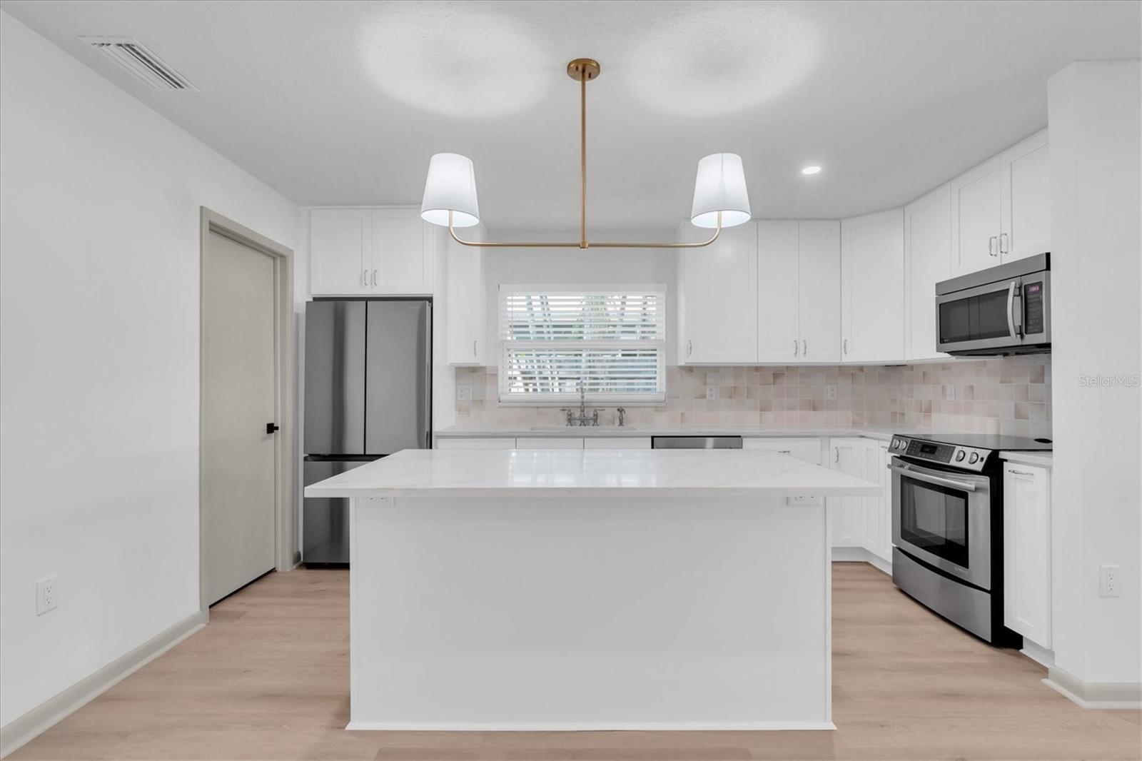 BEEVER O A SUB - Residential