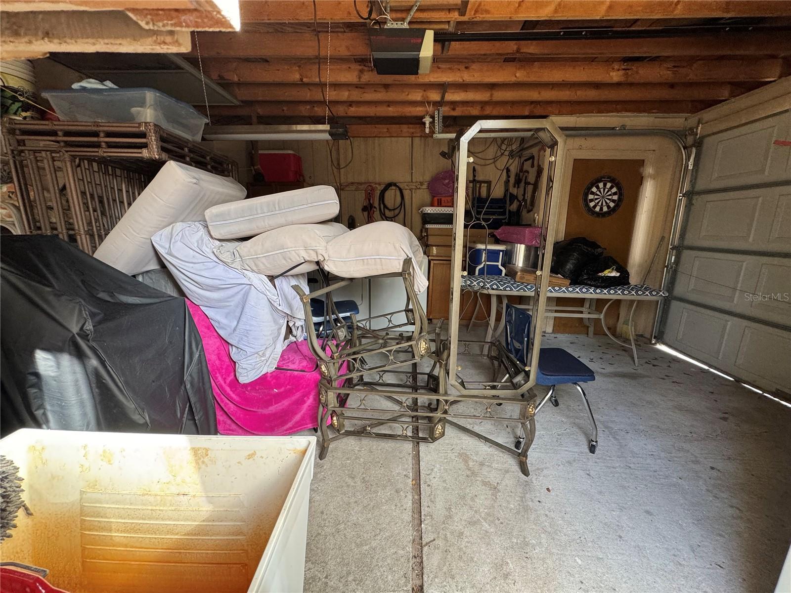 MOON LAKE ESTATES - Residential