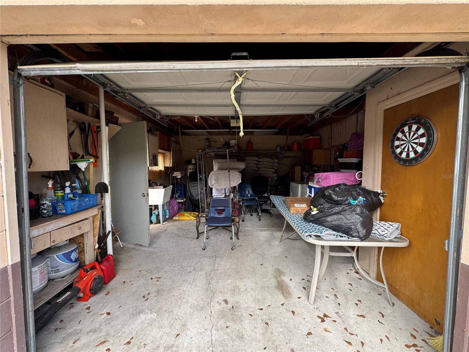 MOON LAKE ESTATES - Residential