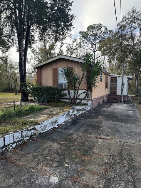 Photo of 12748 Via Plaza Way, New Port Richey, FL 34654 (MLS # TB8476979)