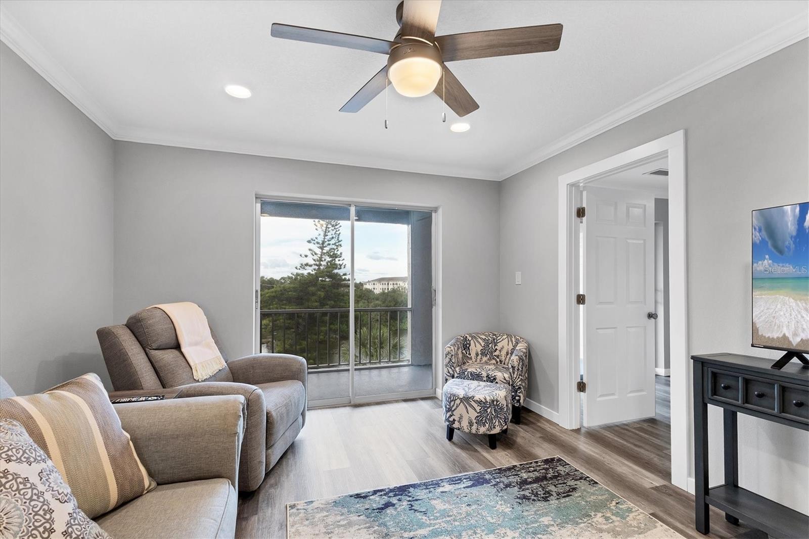 BAYSHORE ON THE LAKE APTS II SEC 2 - Residential