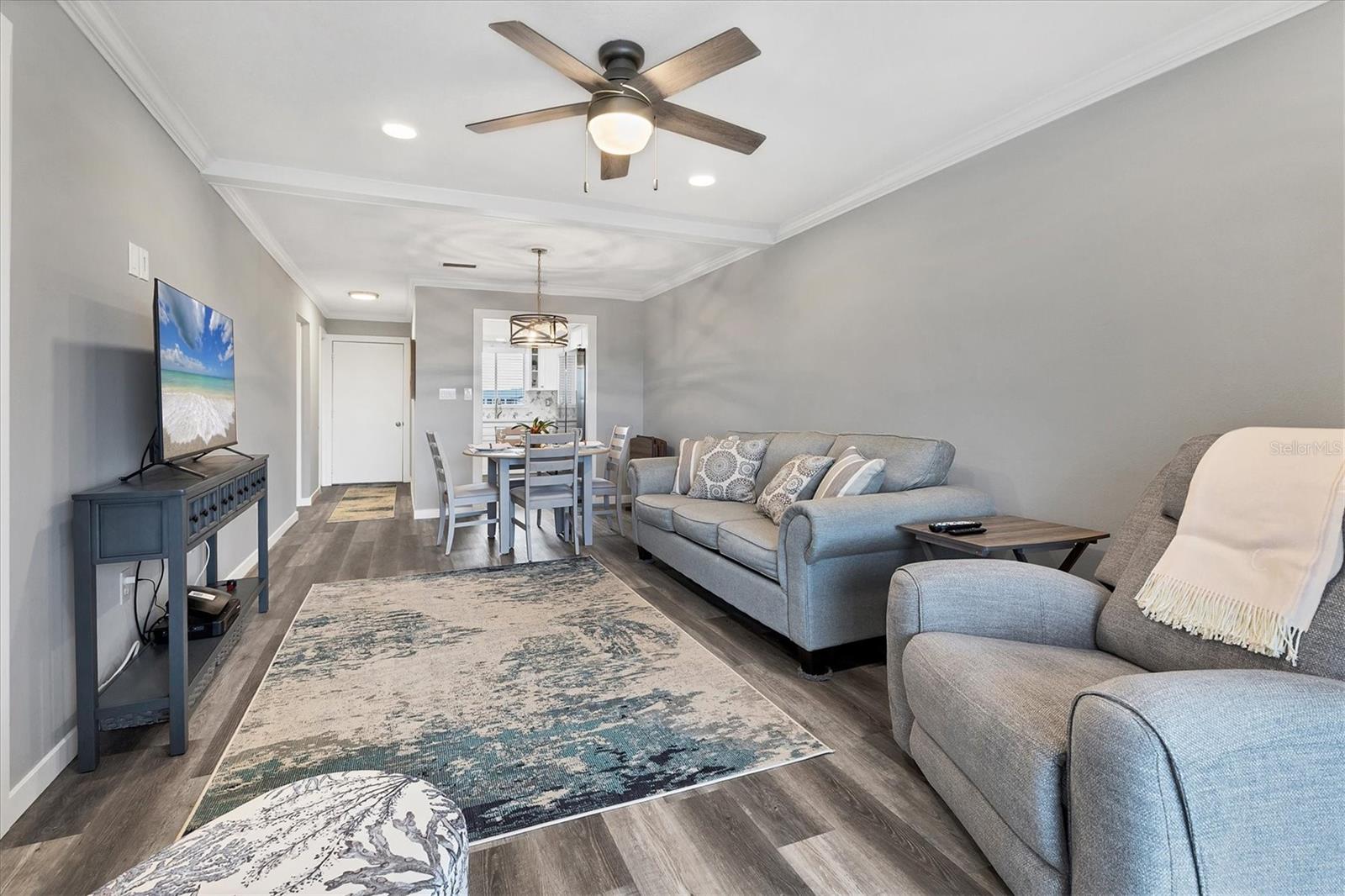 BAYSHORE ON THE LAKE APTS II SEC 2 - Residential