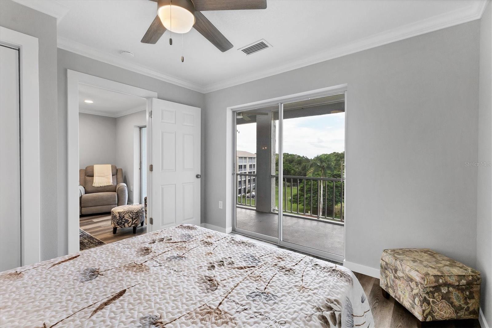 BAYSHORE ON THE LAKE APTS II SEC 2 - Residential