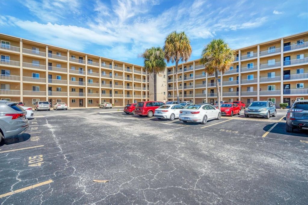 Photo of 3661 Lake Bayshore Drive #507J, Bradenton, FL 34205 (MLS # A4665973)