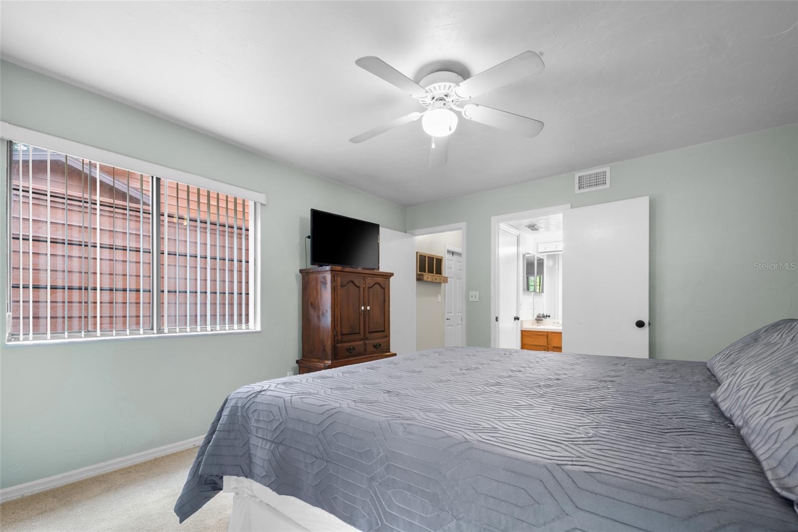 ROCKWOOD VILLAS UNIT II - Residential