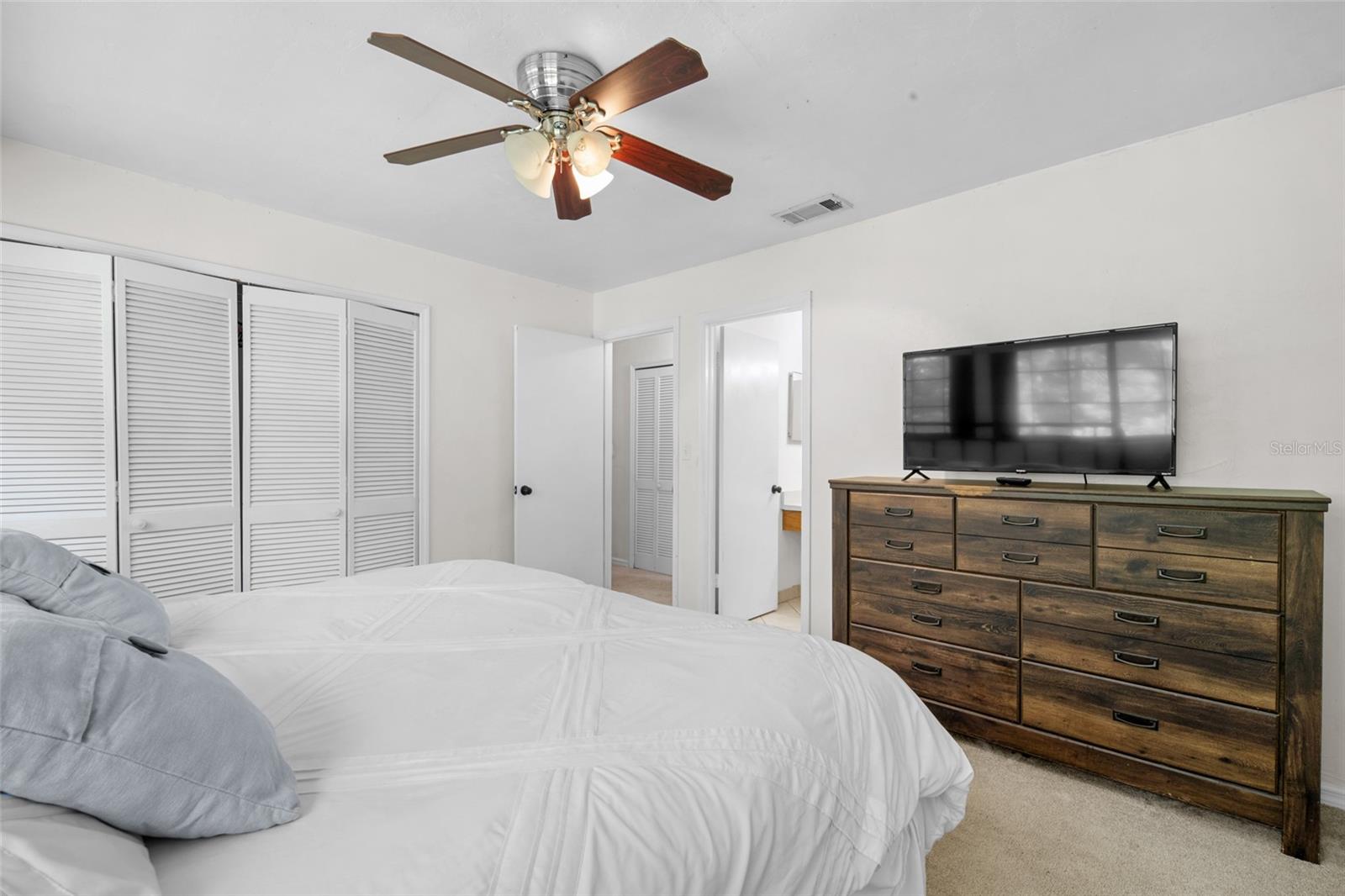 ROCKWOOD VILLAS UNIT II - Residential
