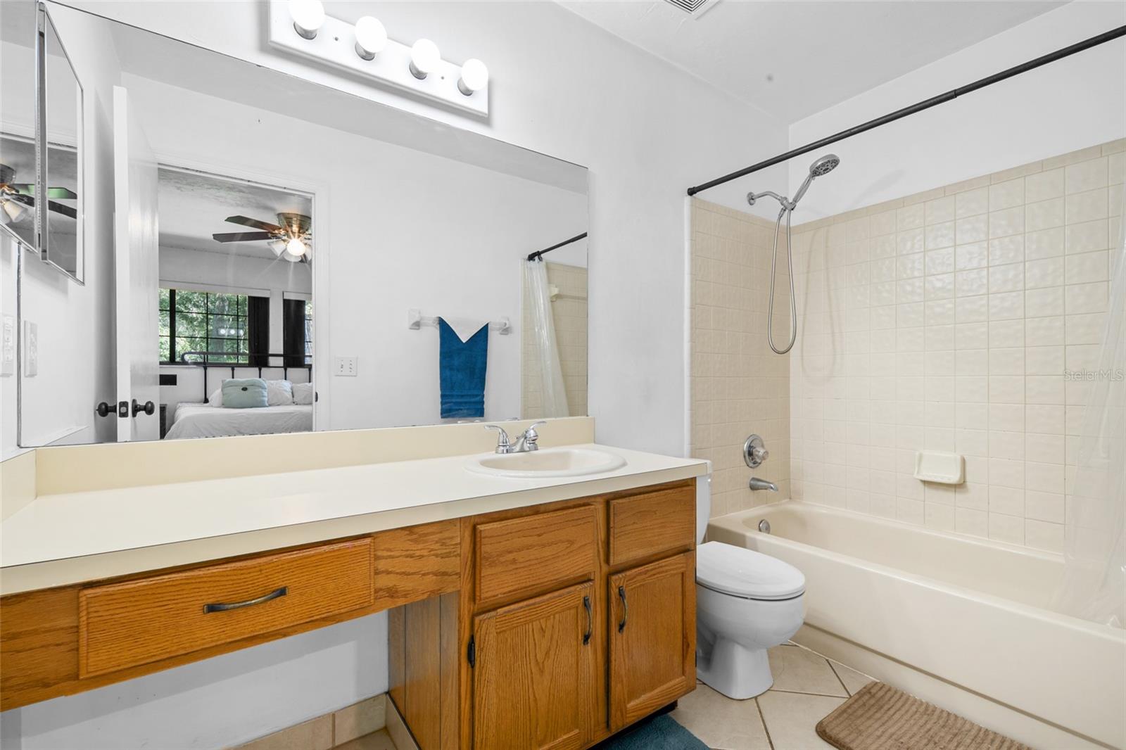 ROCKWOOD VILLAS UNIT II - Residential
