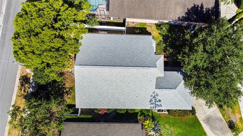 A home in LONGWOOD