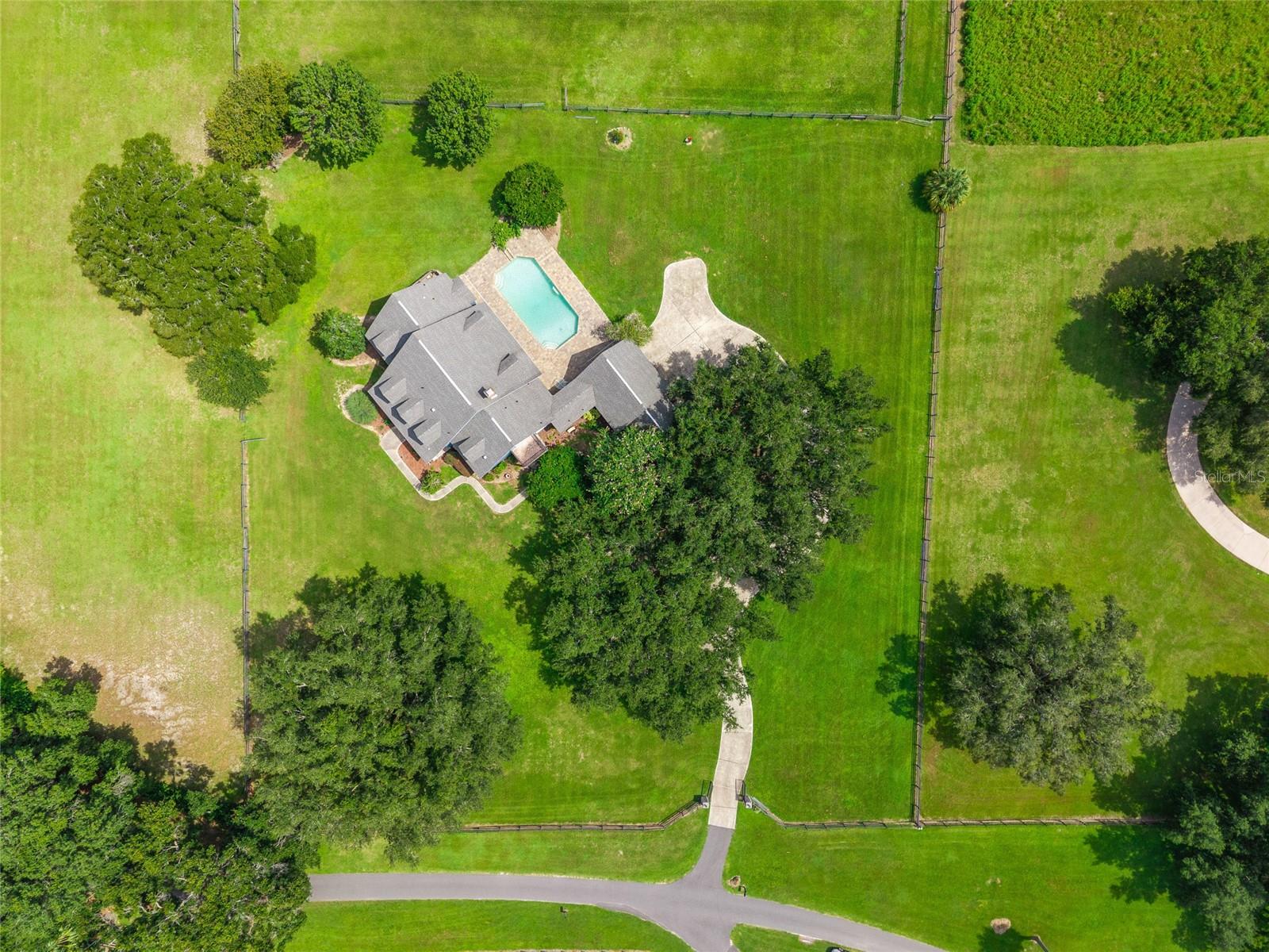 POST HORN - Residential