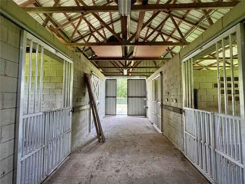 Tiny photo for 25 SE 69th Place, Ocala, FL 34480 (MLS # OM718914)