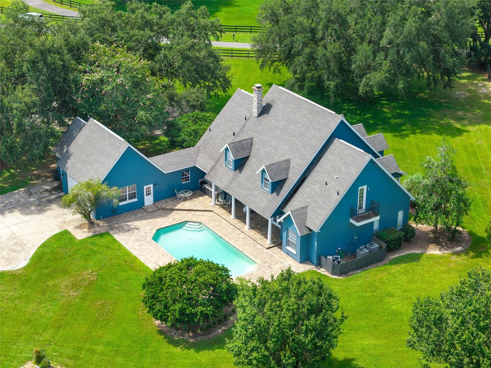 POST HORN - Residential