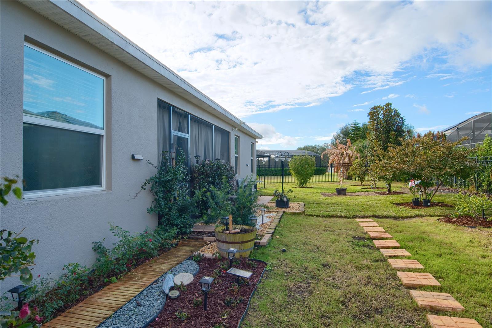 CAMDEN PK/PROVIDENCE - Residential