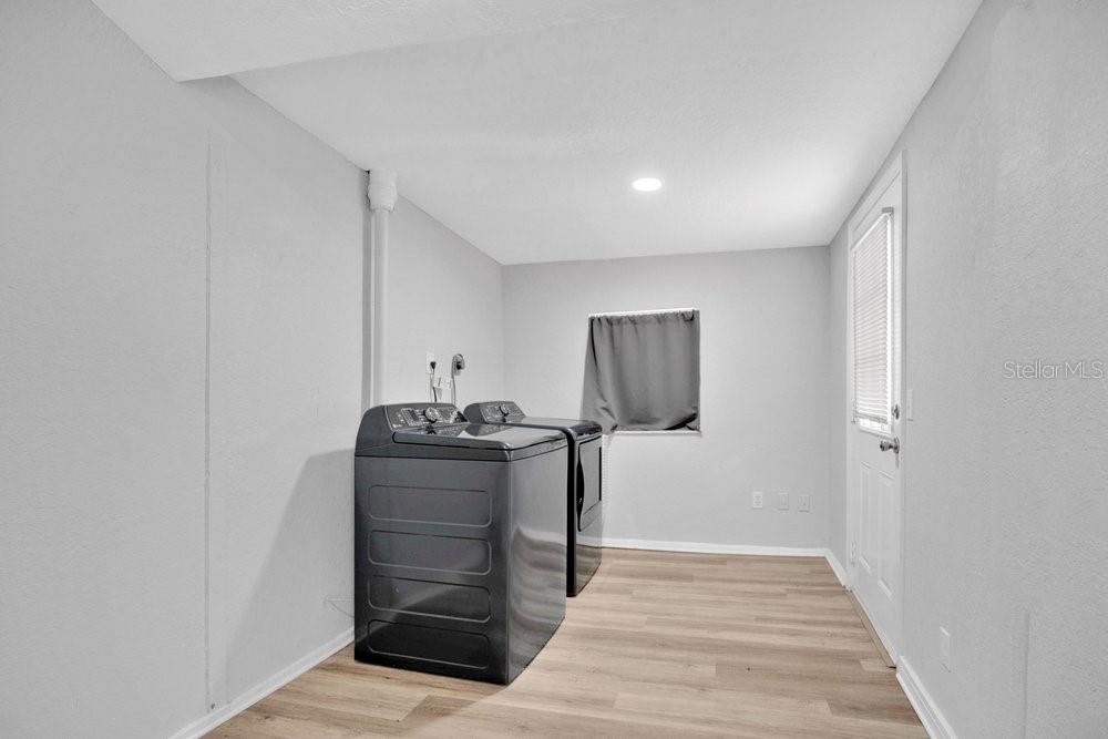WEIDOWS SUB - Residential