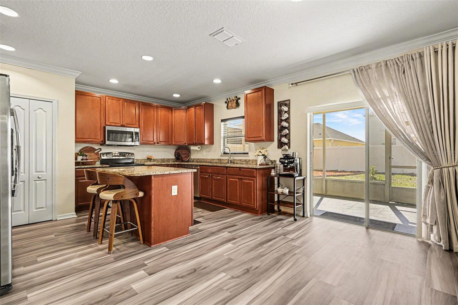 MANCHESTER LAKES PH 4 - Residential