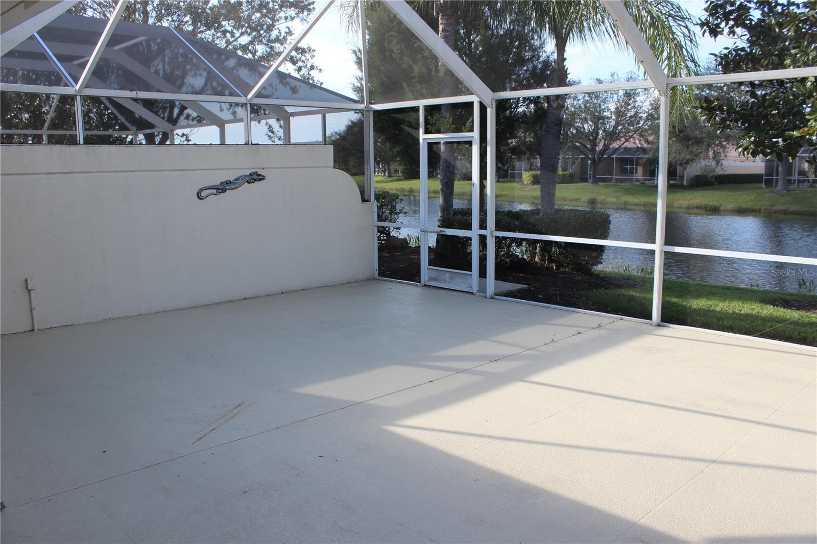 VILLAGEWALK - Residential Lease