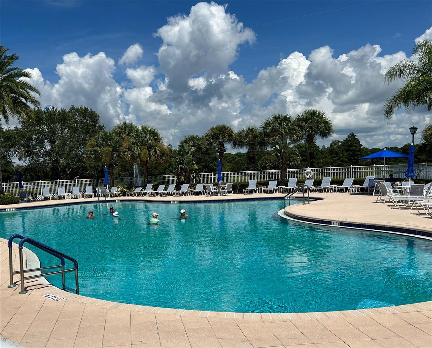 VILLAGEWALK - Residential Lease