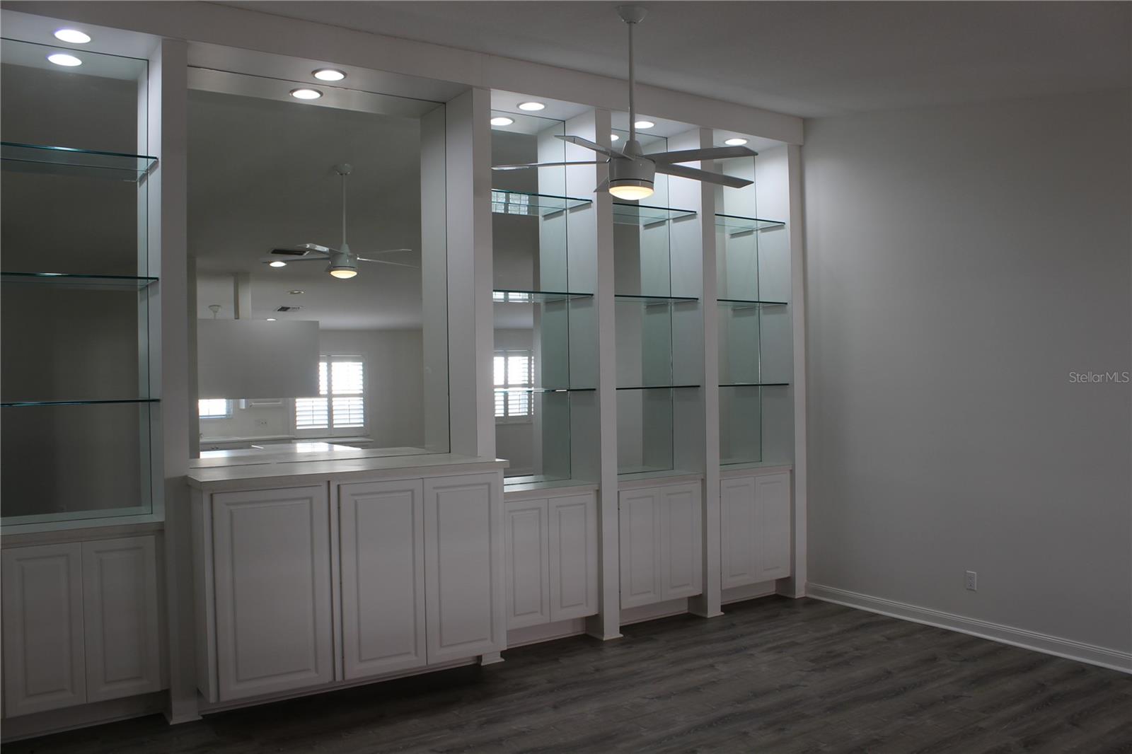 VILLAGEWALK - Residential Lease