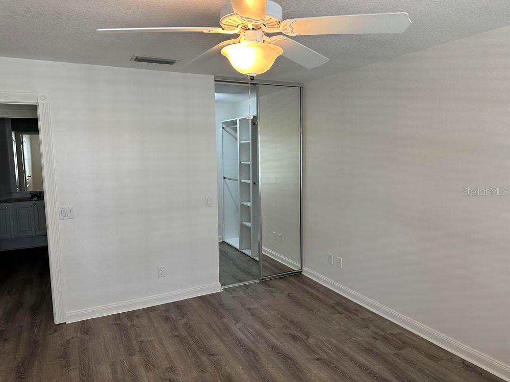 VILLAGEWALK - Residential Lease