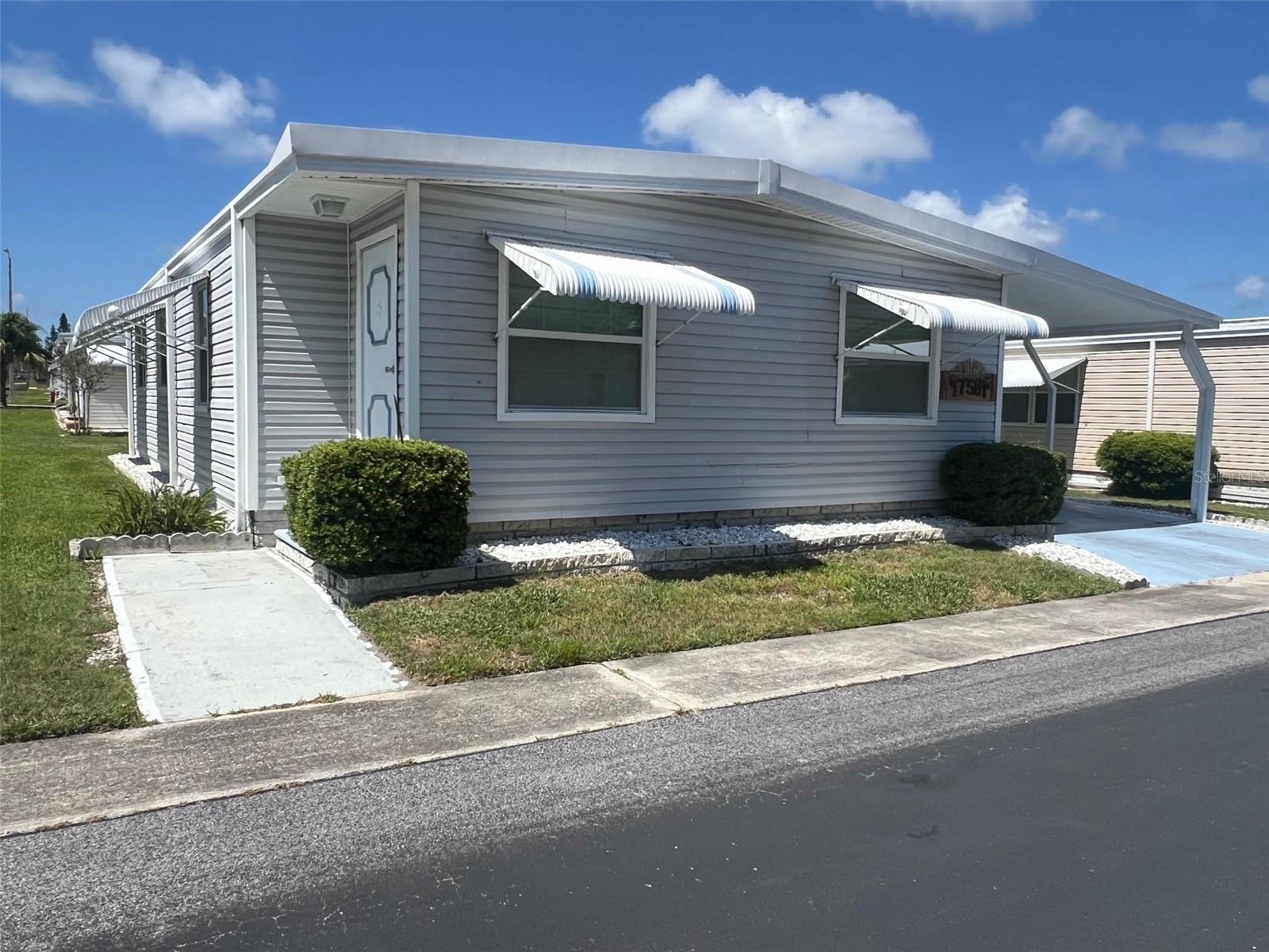 758 ROYAL PALM CIRCLE