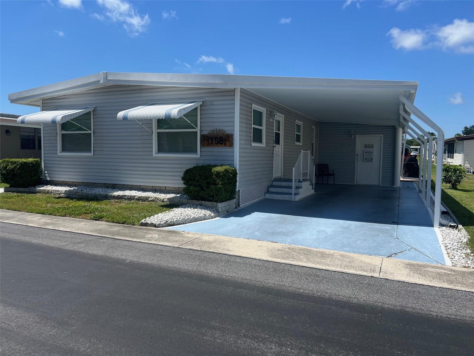 758 ROYAL PALM CIRCLE