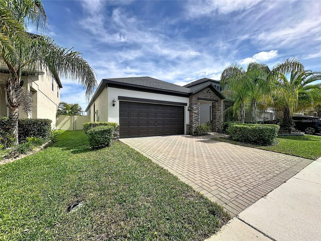 Photo of 9633 Ivory Drive, Ruskin, FL 33573 (MLS # TB8497525)