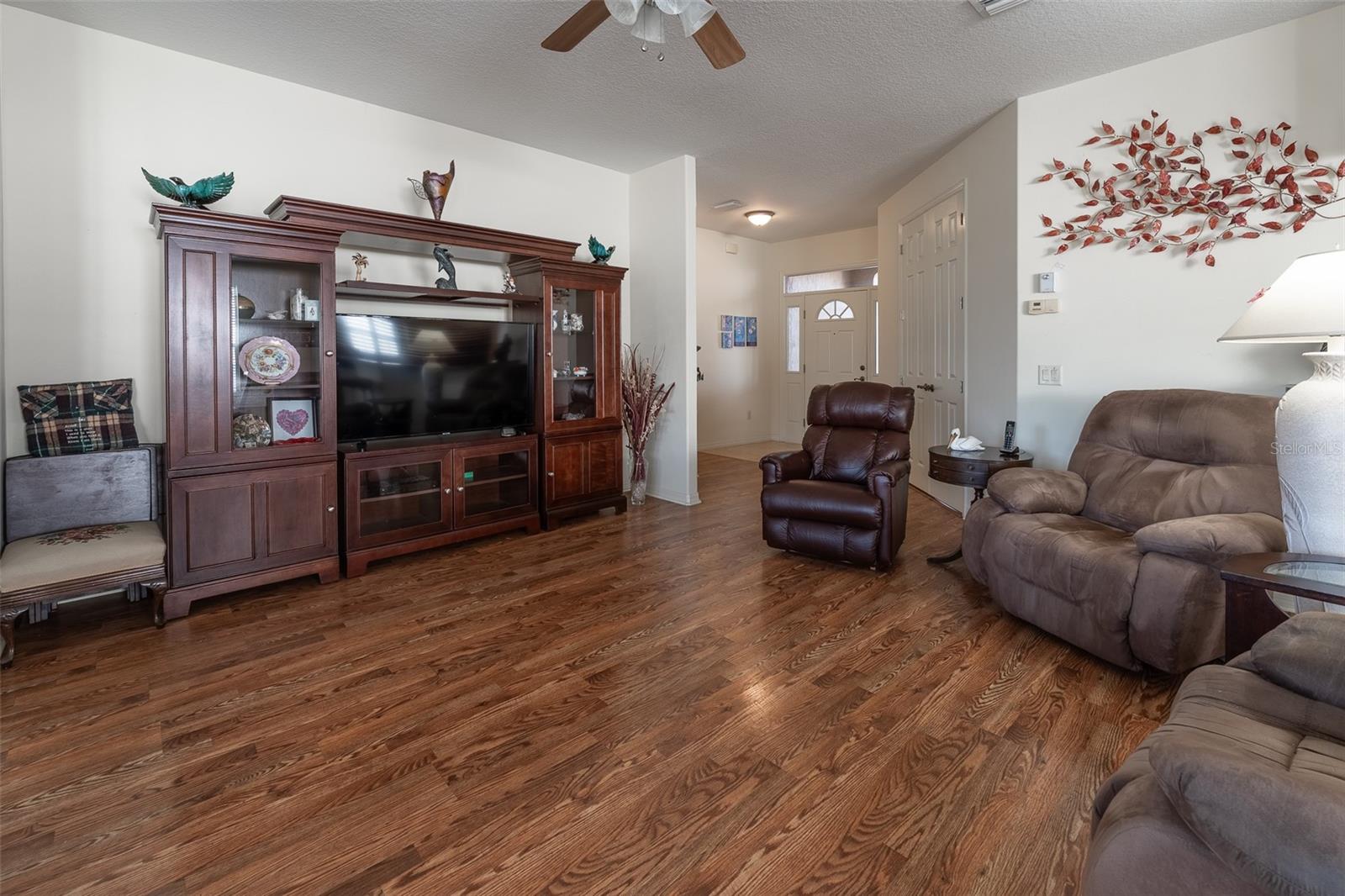 SUMMERGLEN PH 04 - Residential