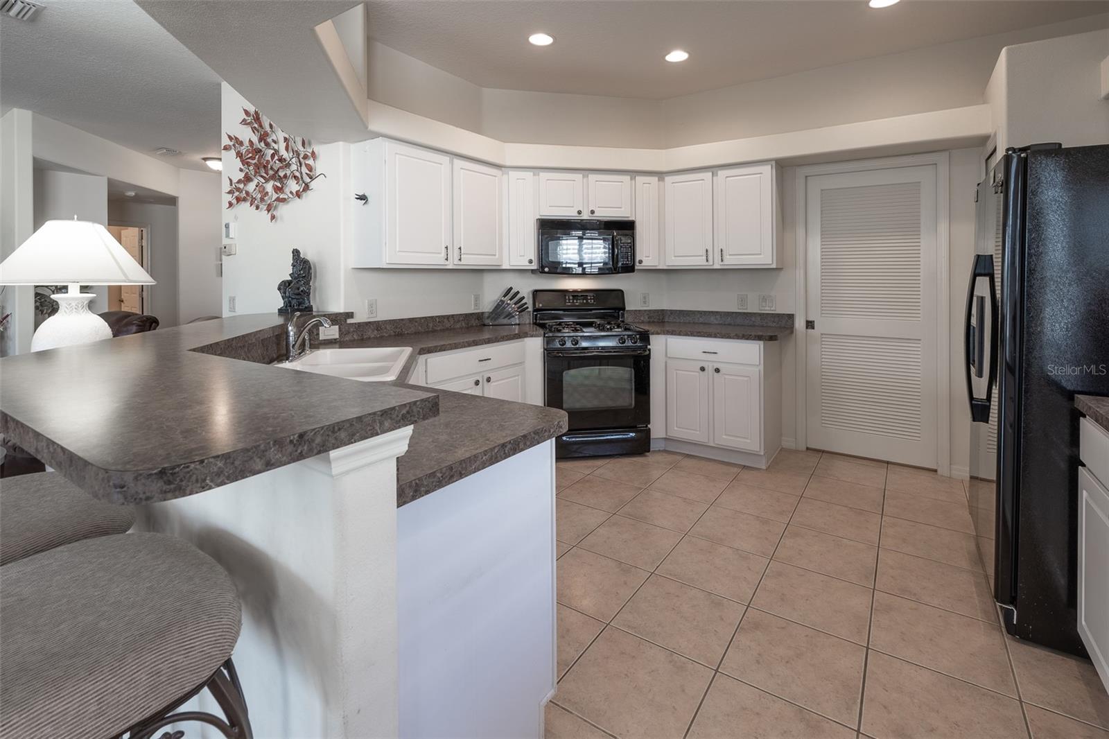 SUMMERGLEN PH 04 - Residential