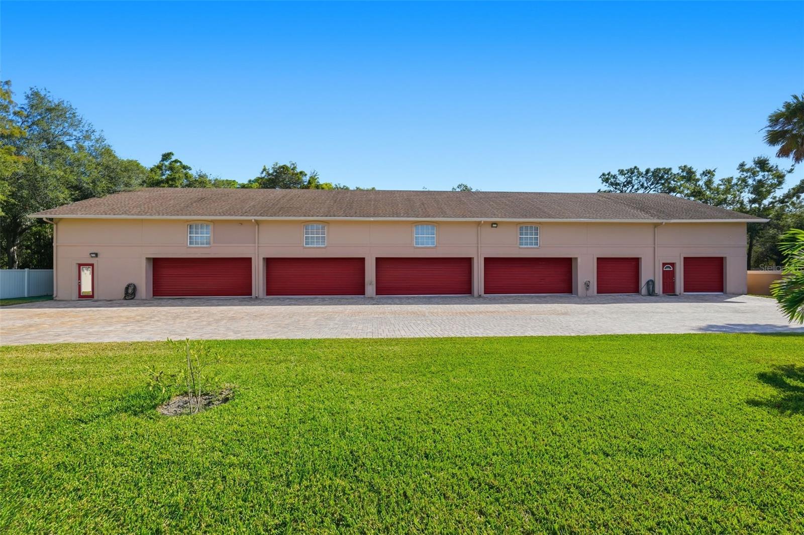 PINELLAS GROVES - Residential