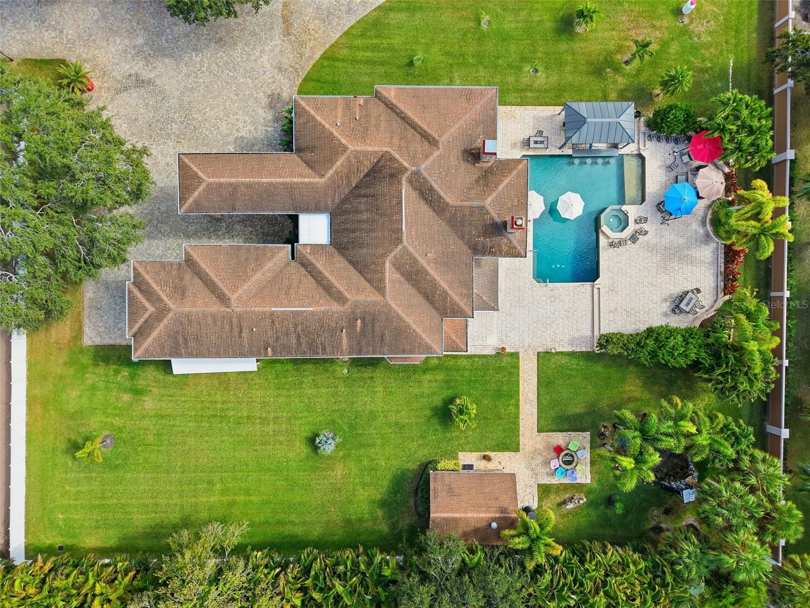 PINELLAS GROVES - Residential