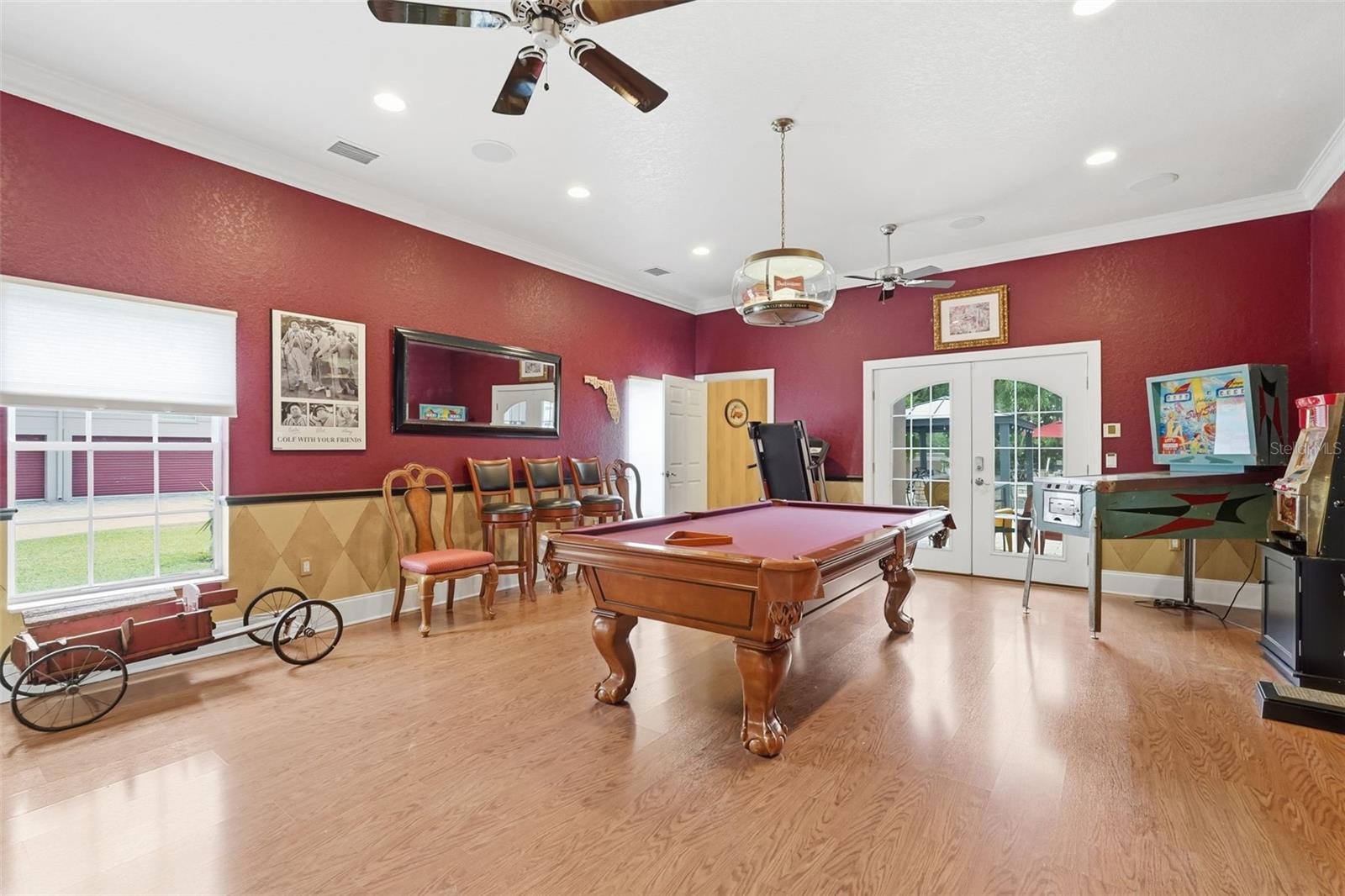 PINELLAS GROVES - Residential