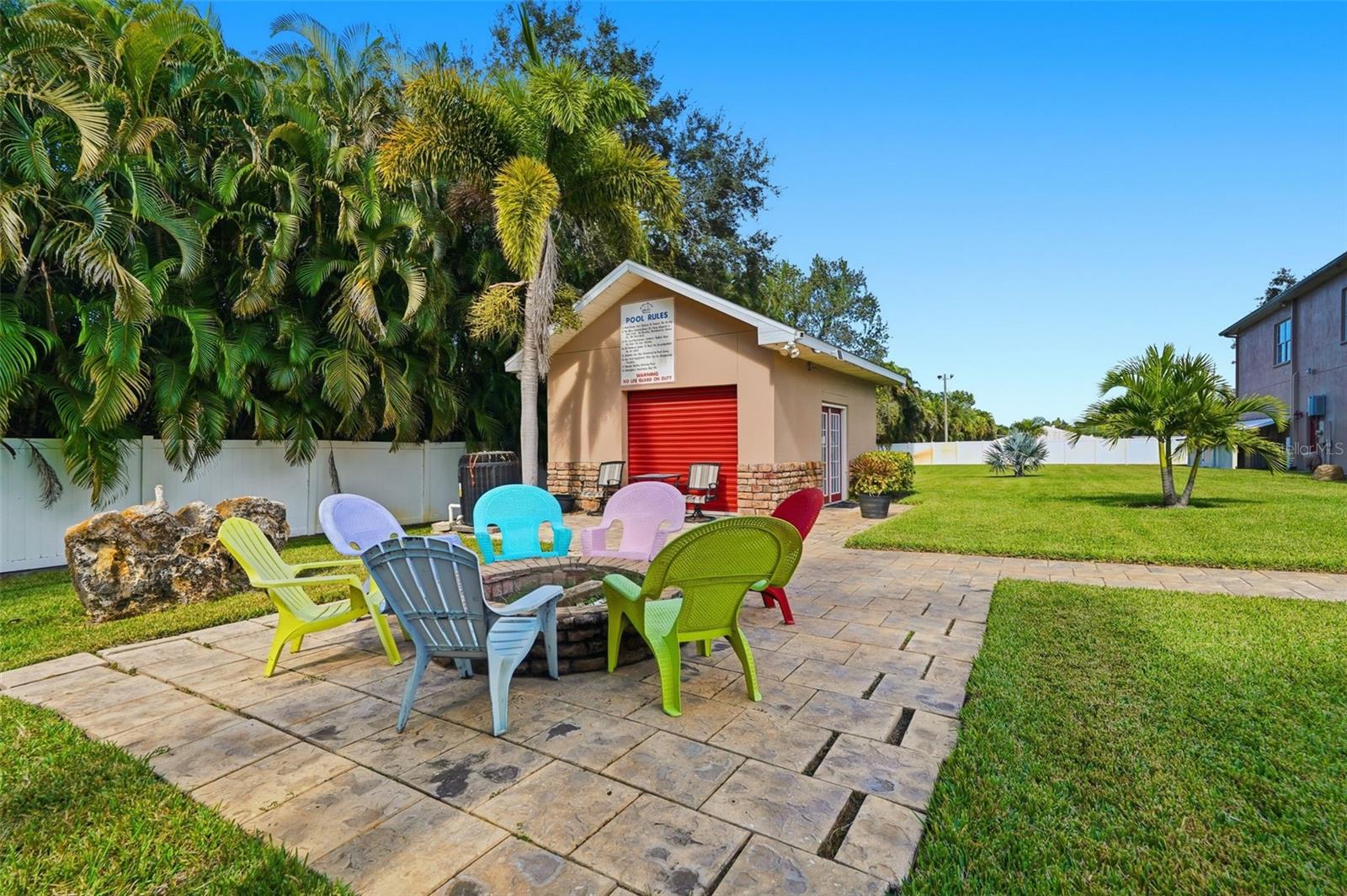 PINELLAS GROVES - Residential