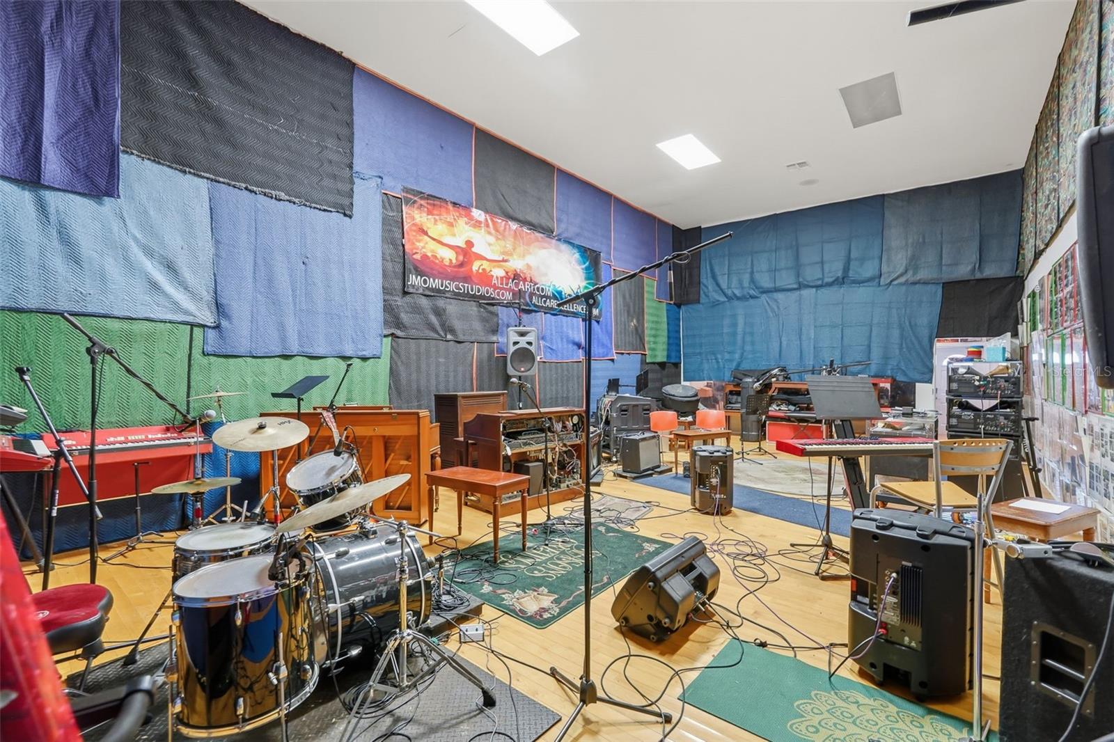 PINELLAS GROVES - Residential