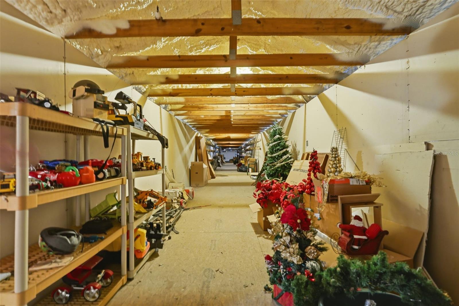 PINELLAS GROVES - Residential