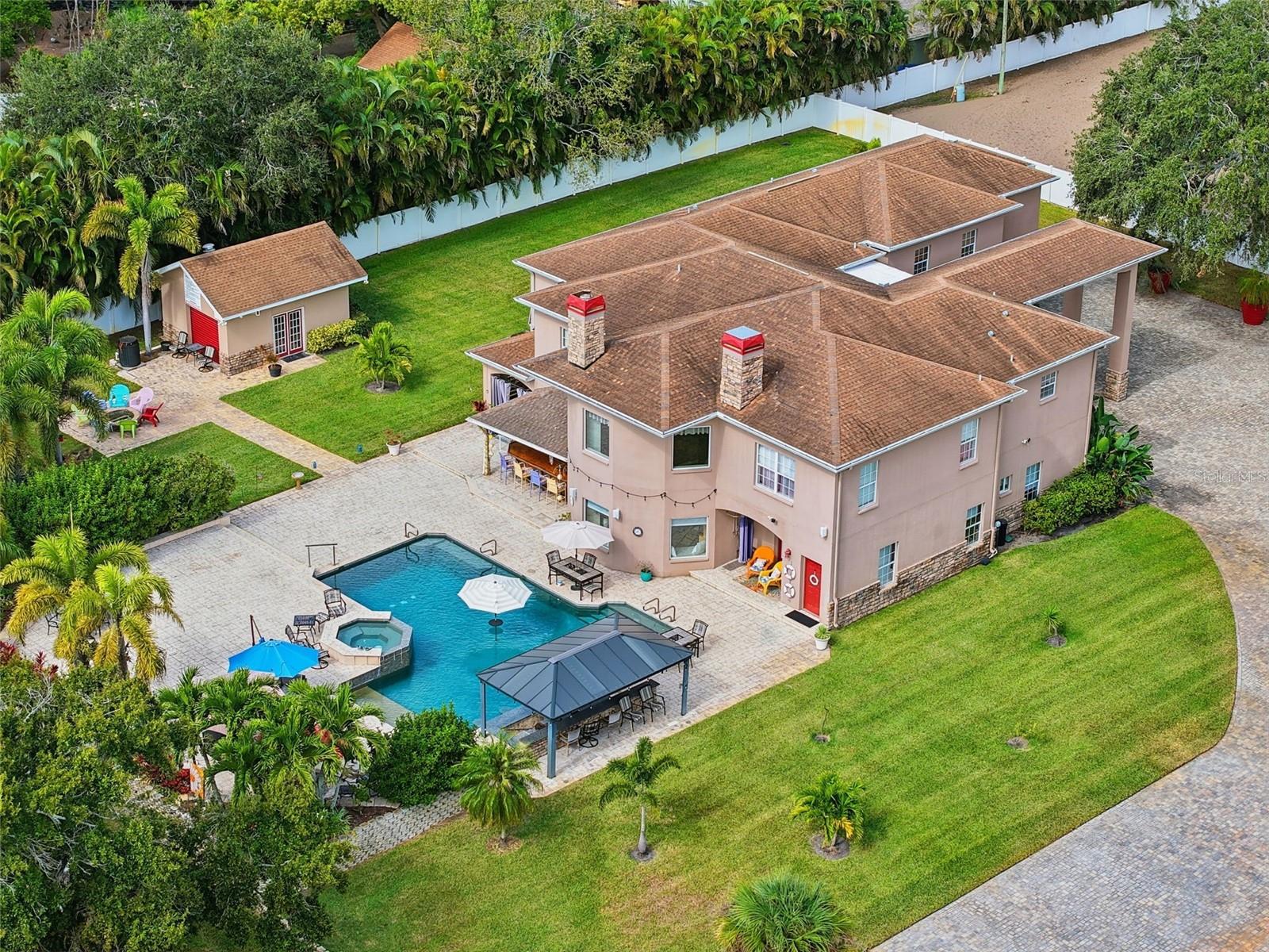 PINELLAS GROVES - Residential