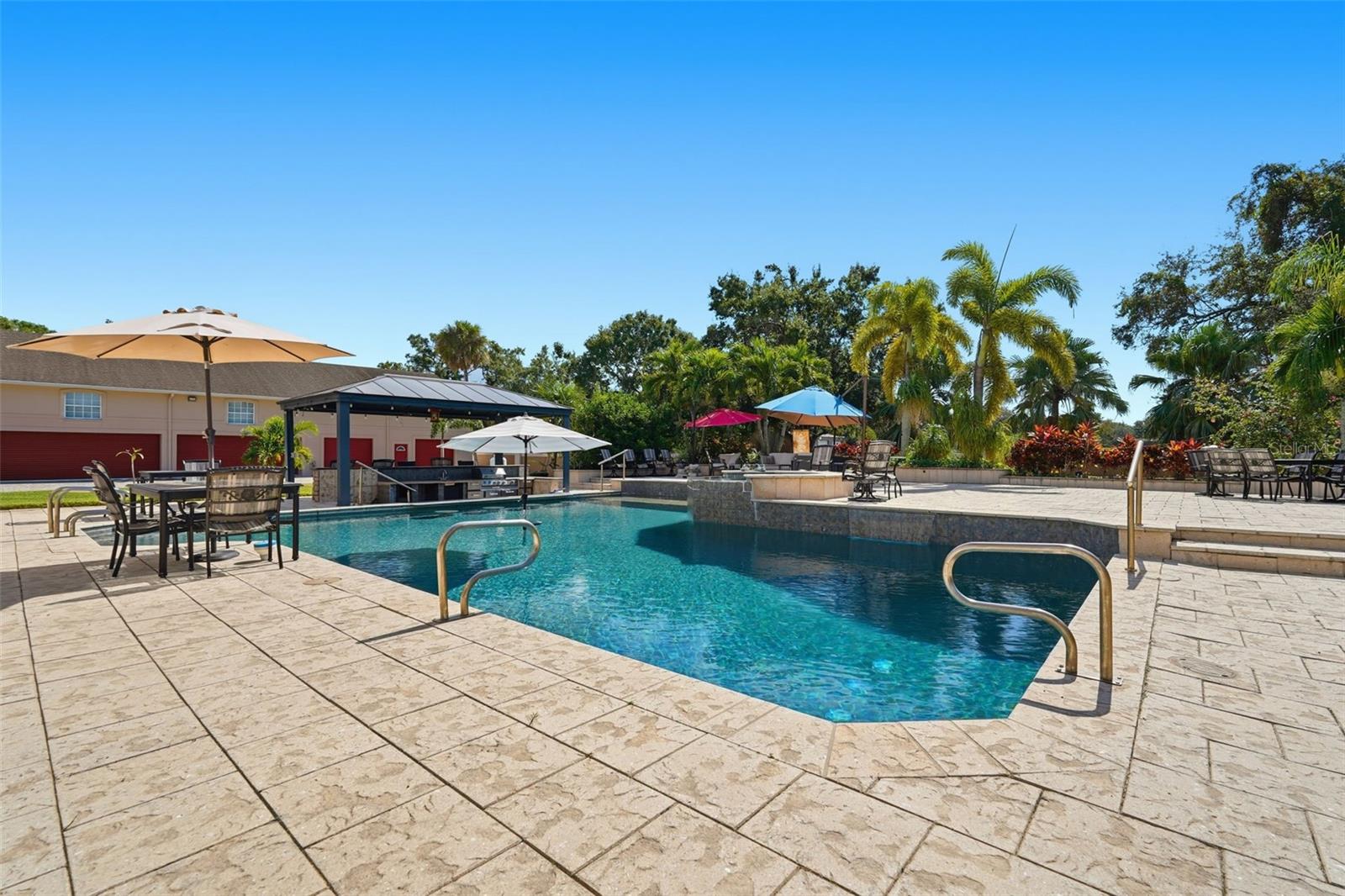 PINELLAS GROVES - Residential