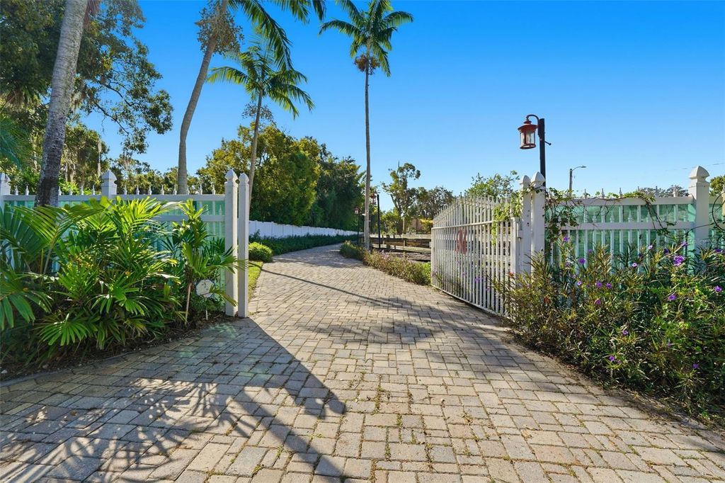 Photo of 13010 114th Avenue N, Largo, FL 33774 (MLS # TB8443998)