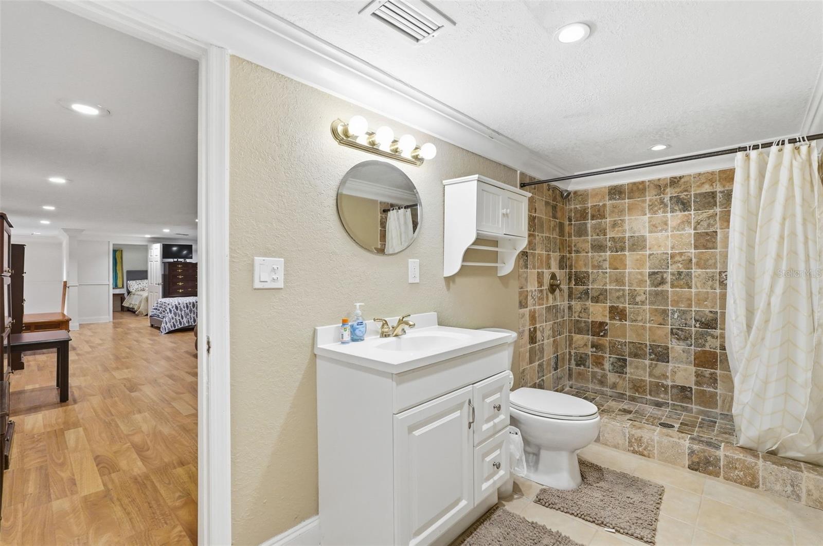 PINELLAS GROVES - Residential