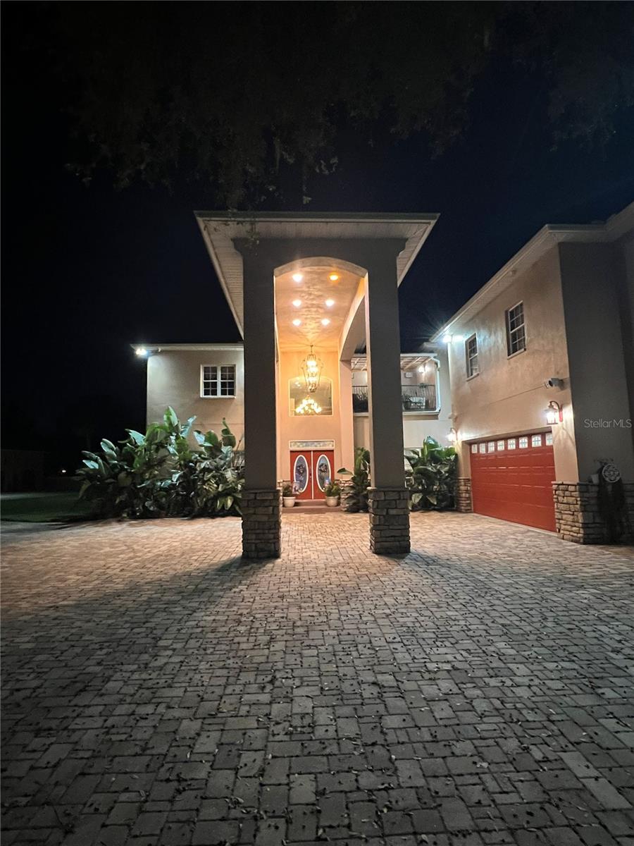 PINELLAS GROVES - Residential