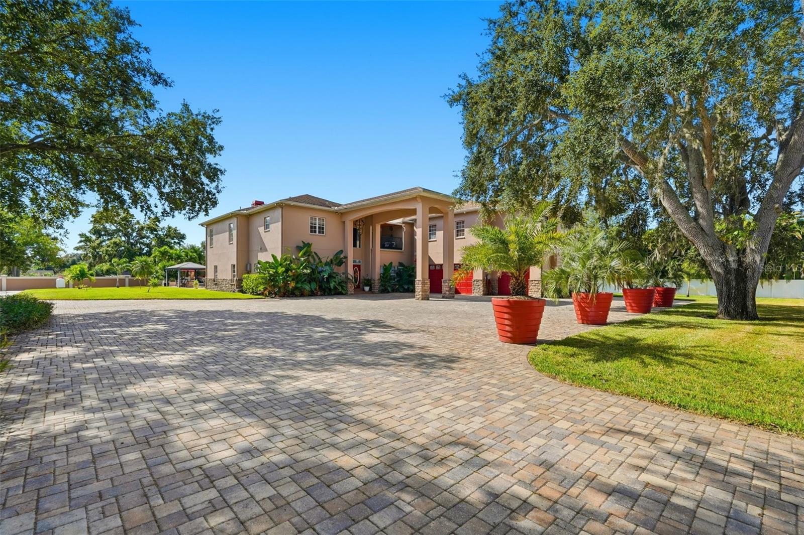 PINELLAS GROVES - Residential