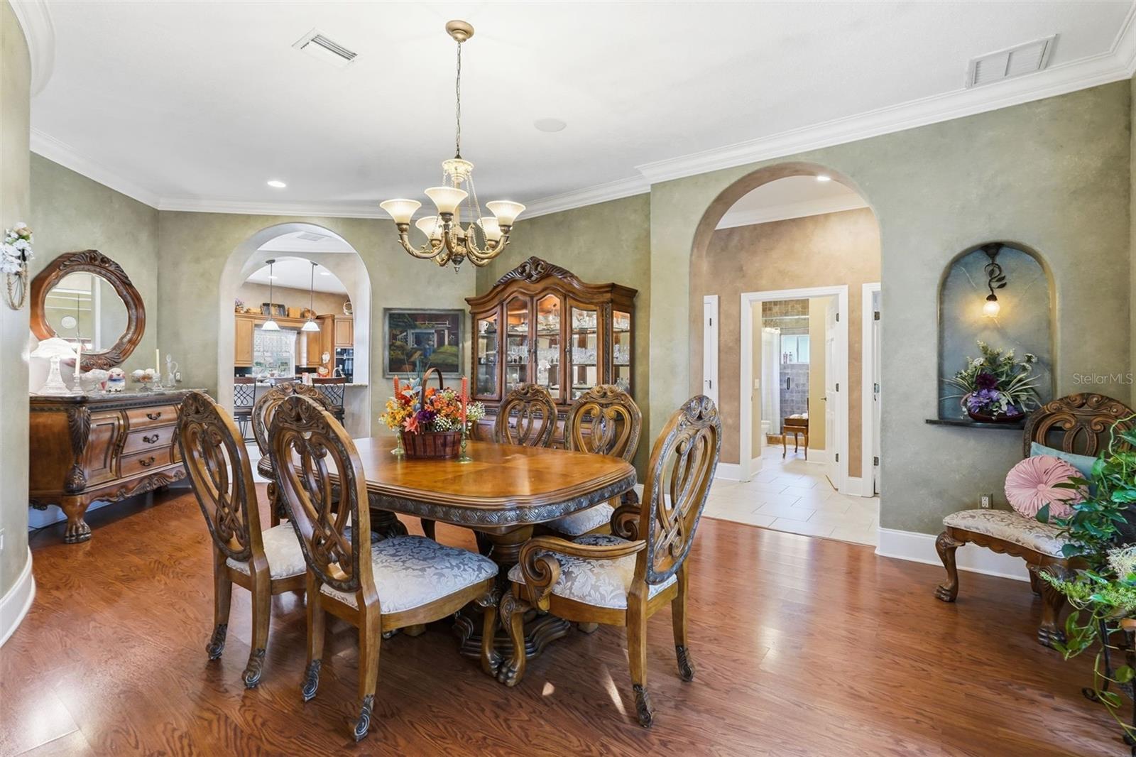 PINELLAS GROVES - Residential