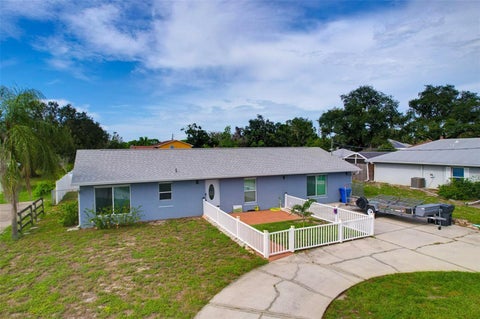 Photo of 2054 Saffold Park Drive, Ruskin, FL 33570 (MLS # TB8541240)