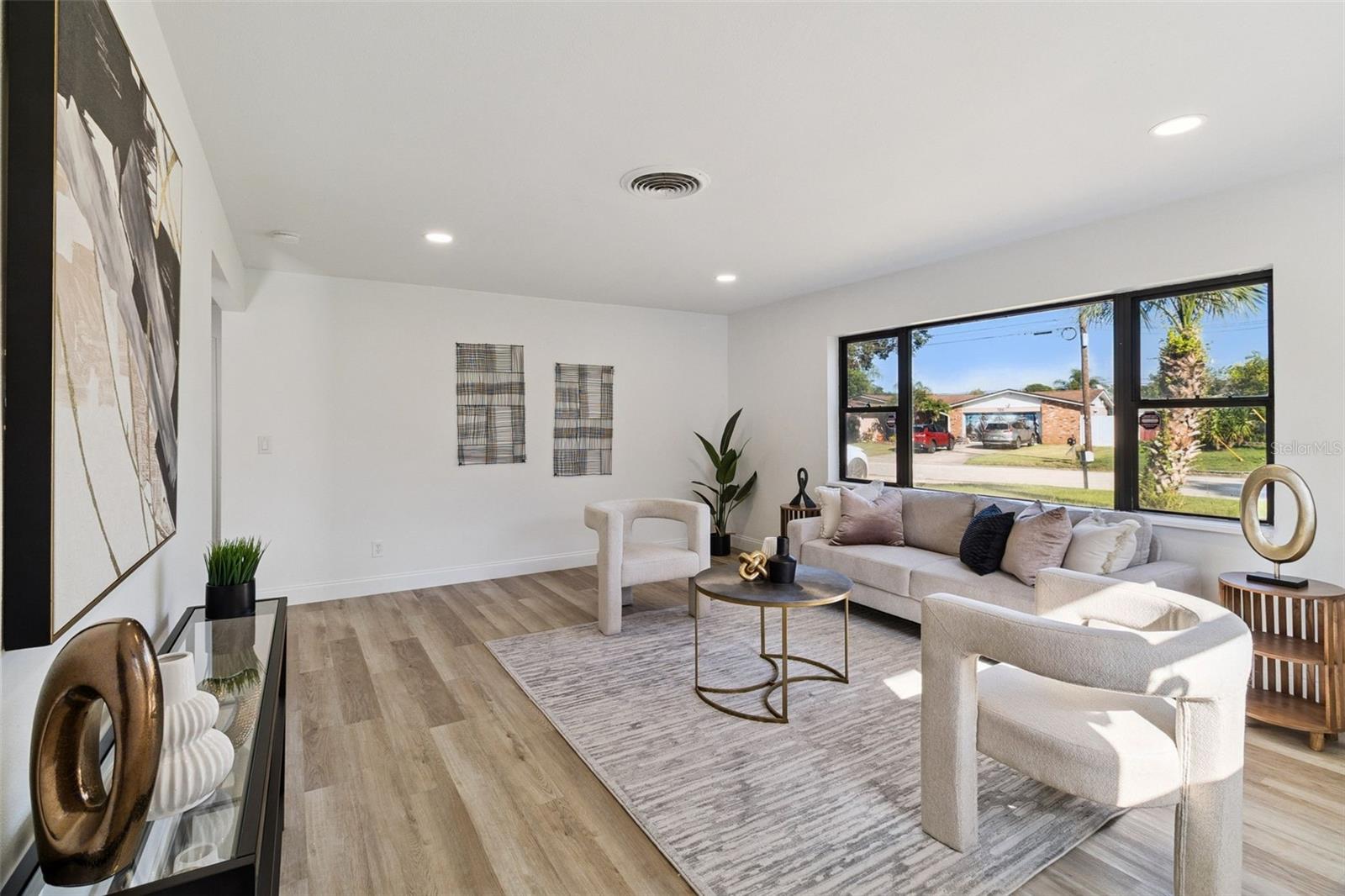 720 HIGHLAND TERRACE